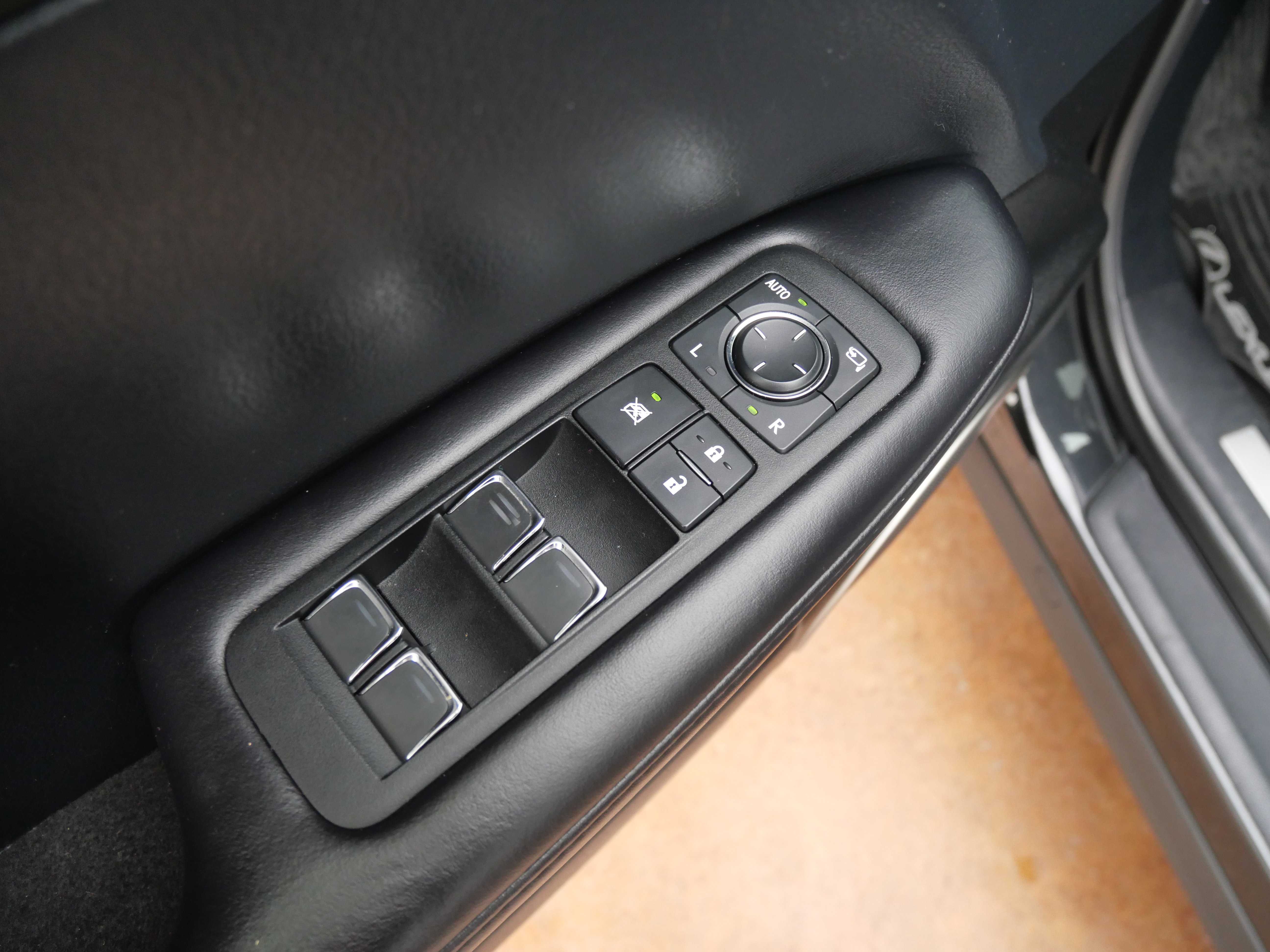 Used 2020 Lexus RX 350 F Sport image 15