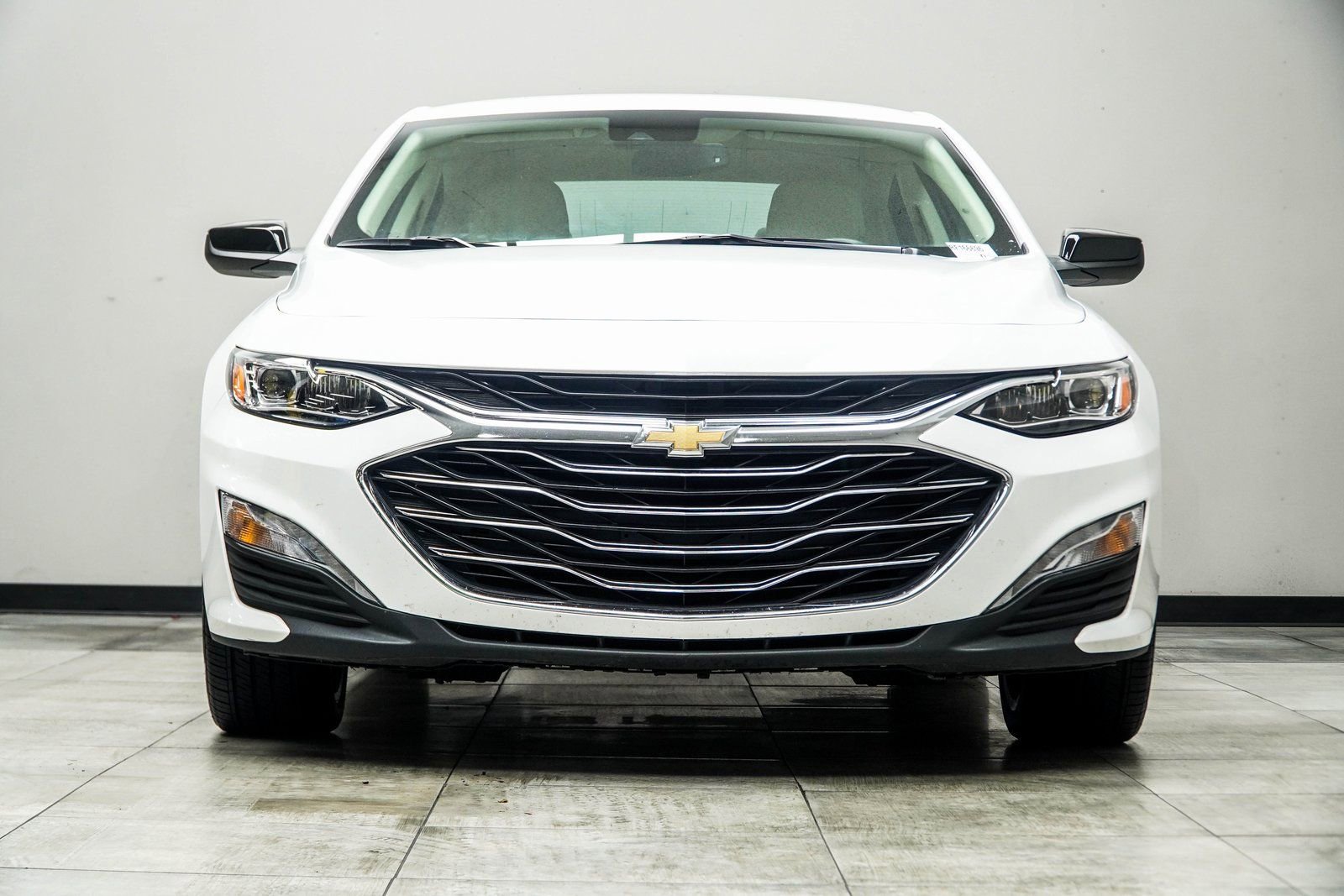 Used 2024 Chevrolet Malibu LT FWD image 8