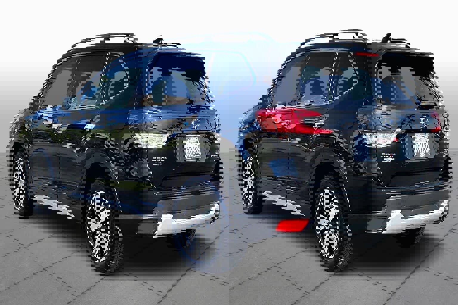 Used 2019 Subaru Forester Touring image 11