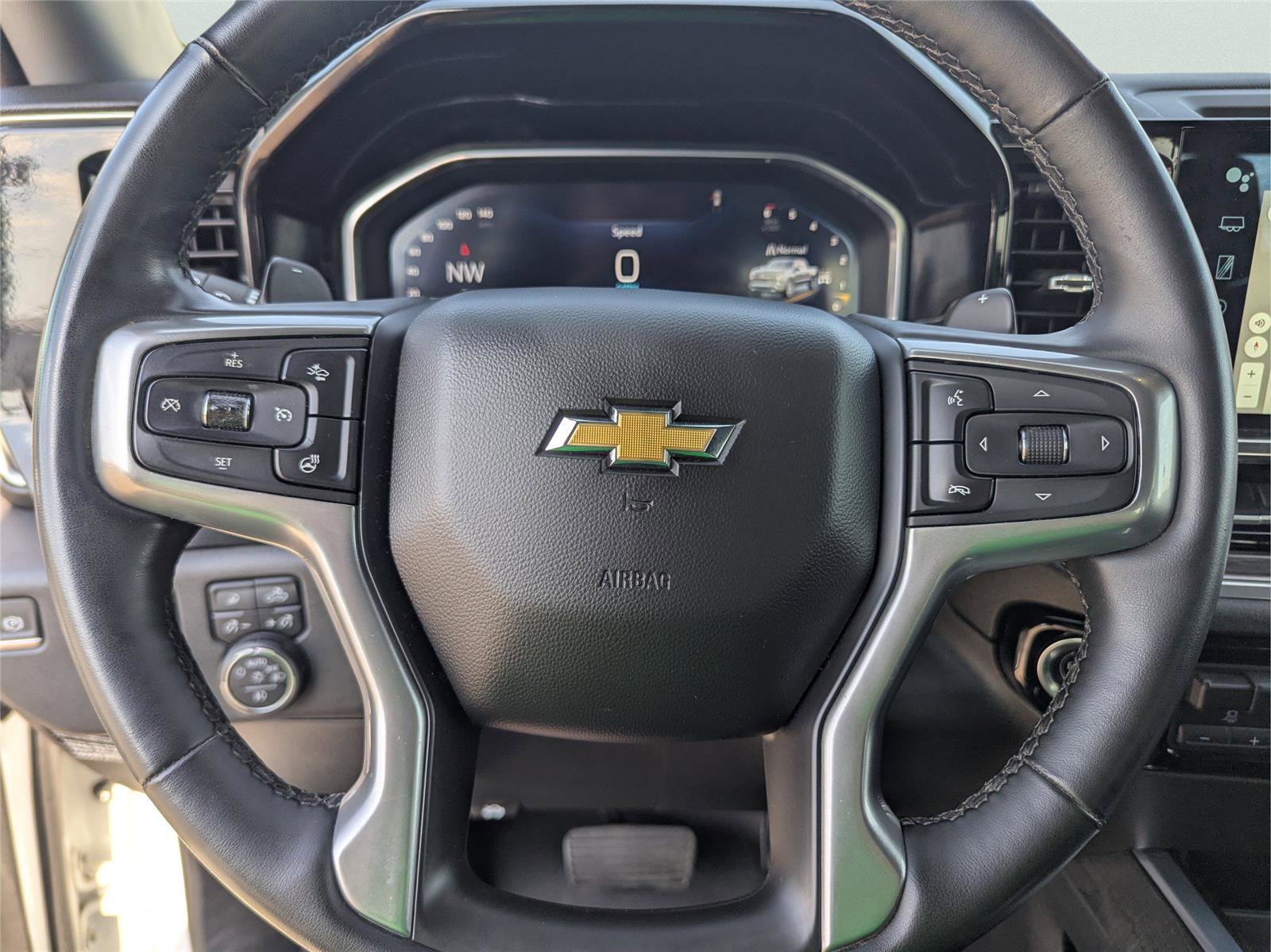 Used 2024 Chevrolet Silverado 1500 LTZ w/ LTZ Convenience Package II image 31