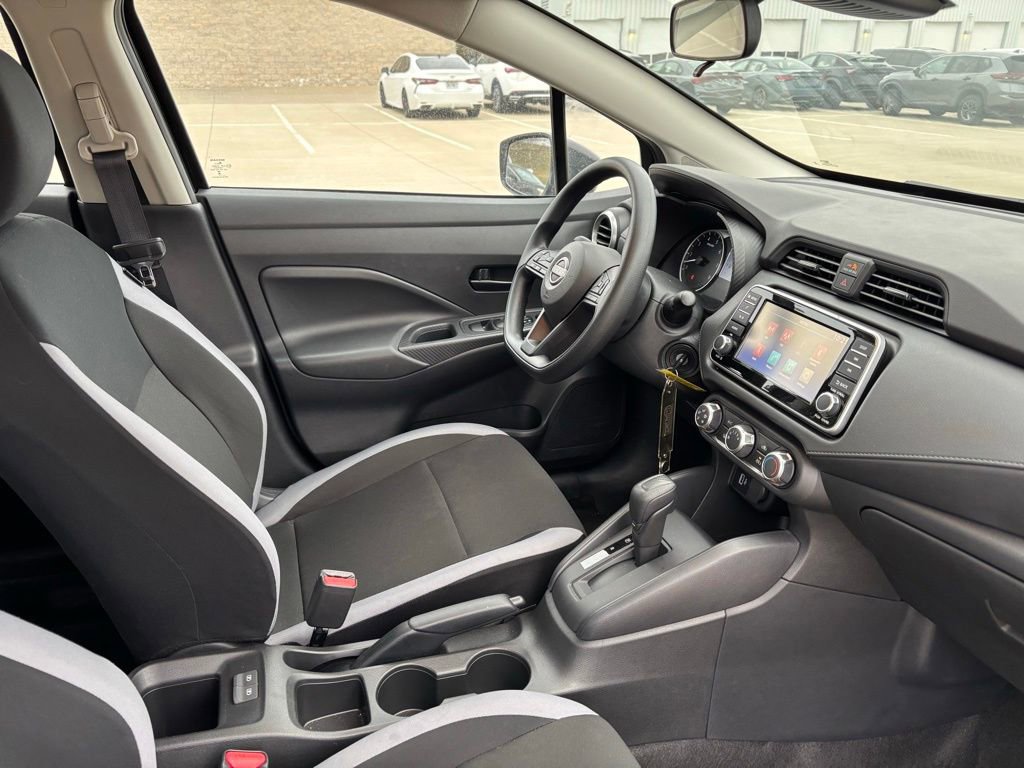 Used 2025 Nissan Versa S w/ S Plus Package image 10