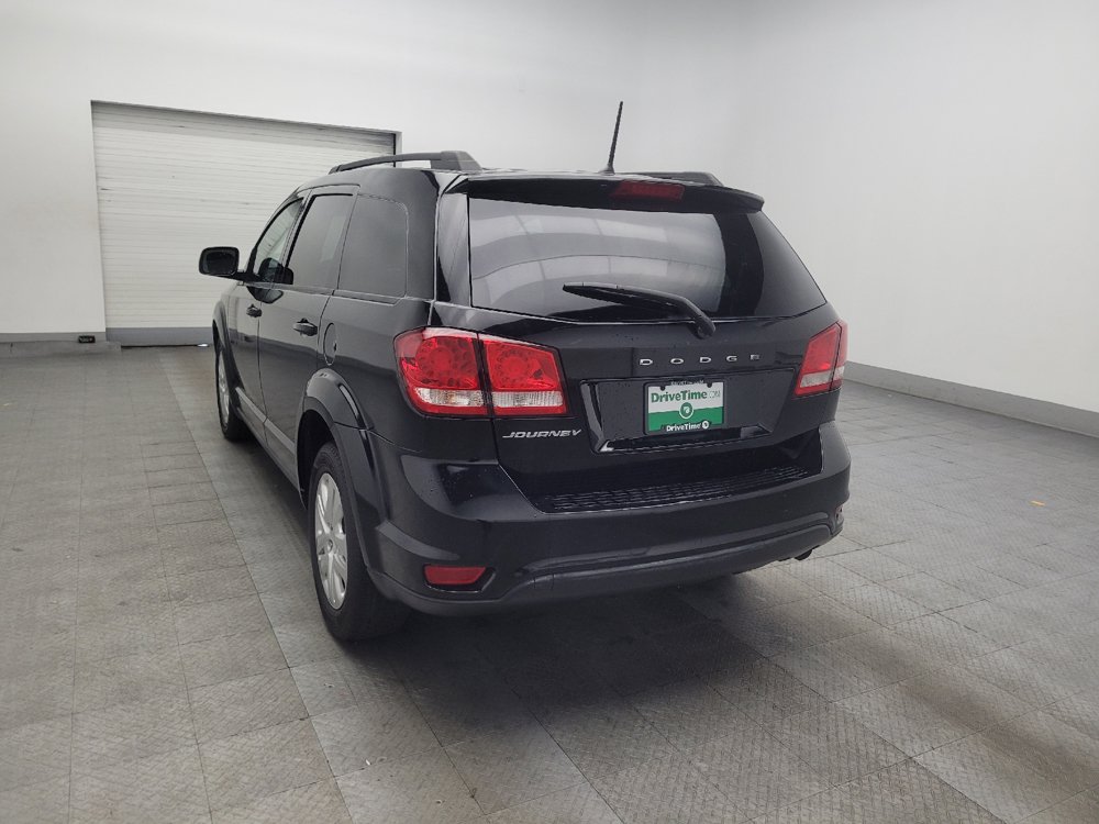Used 2019 Dodge Journey SE FWD image 5