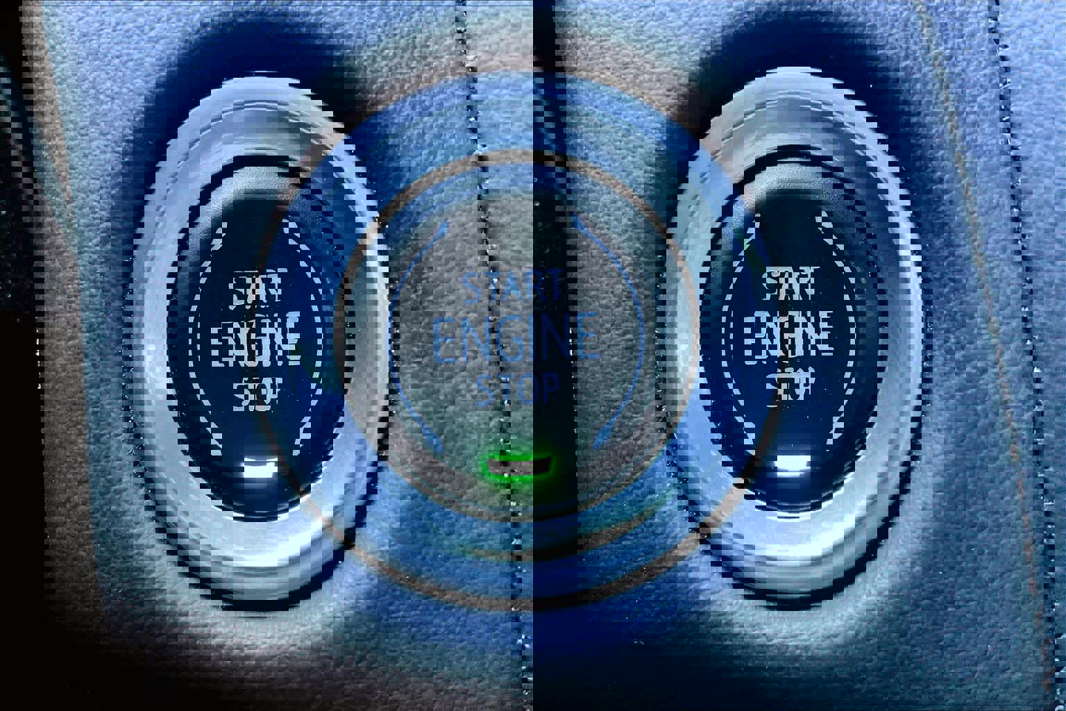 Used 2021 Chevrolet Suburban RST w/ Luxury Package image 32