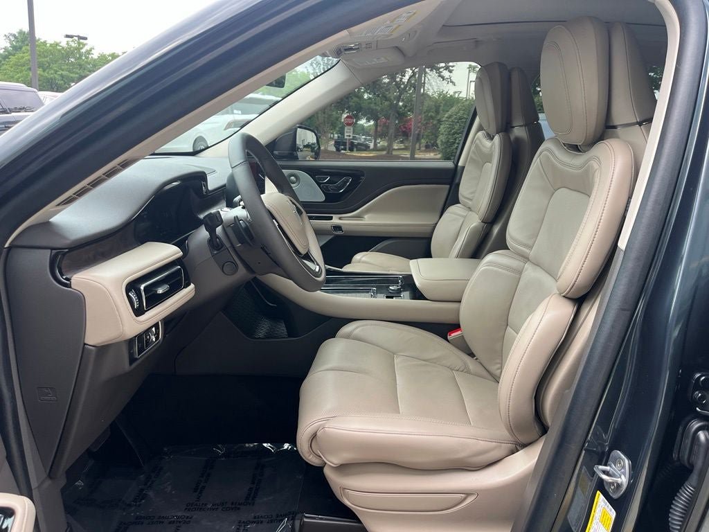 Used 2024 Lincoln Aviator Reserve w/ Equipment Group 201A AWD/4WD image 25