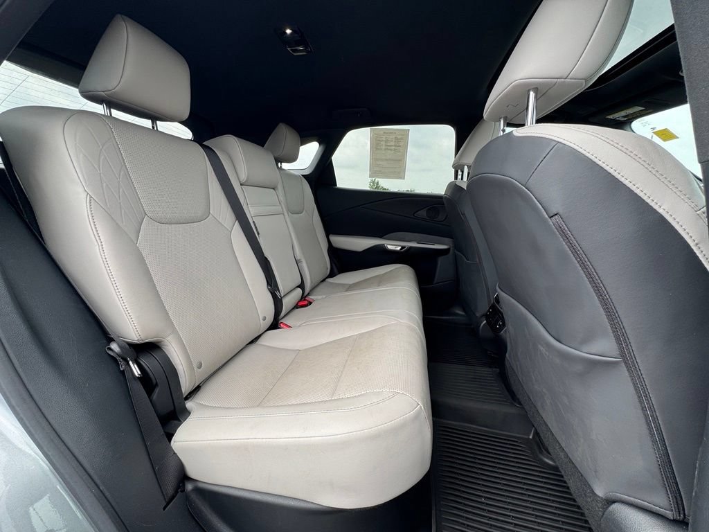Used 2023 Lexus RX 350 Premium Plus w/ Accessory Package (Z1) FWD image 34