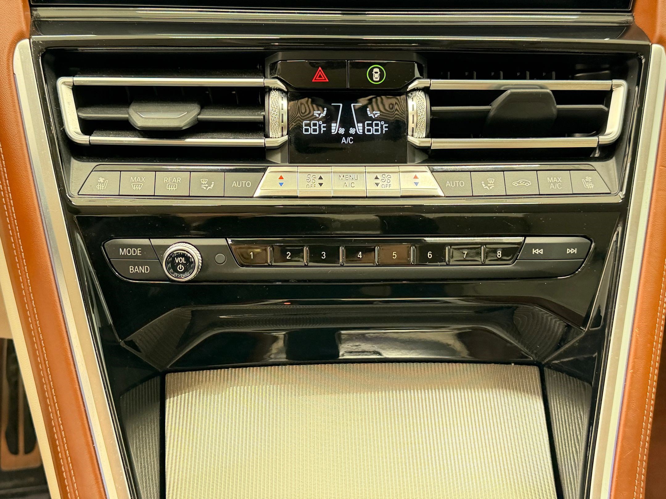 Used 2019 BMW M850i xDrive M850i xDrive image 32