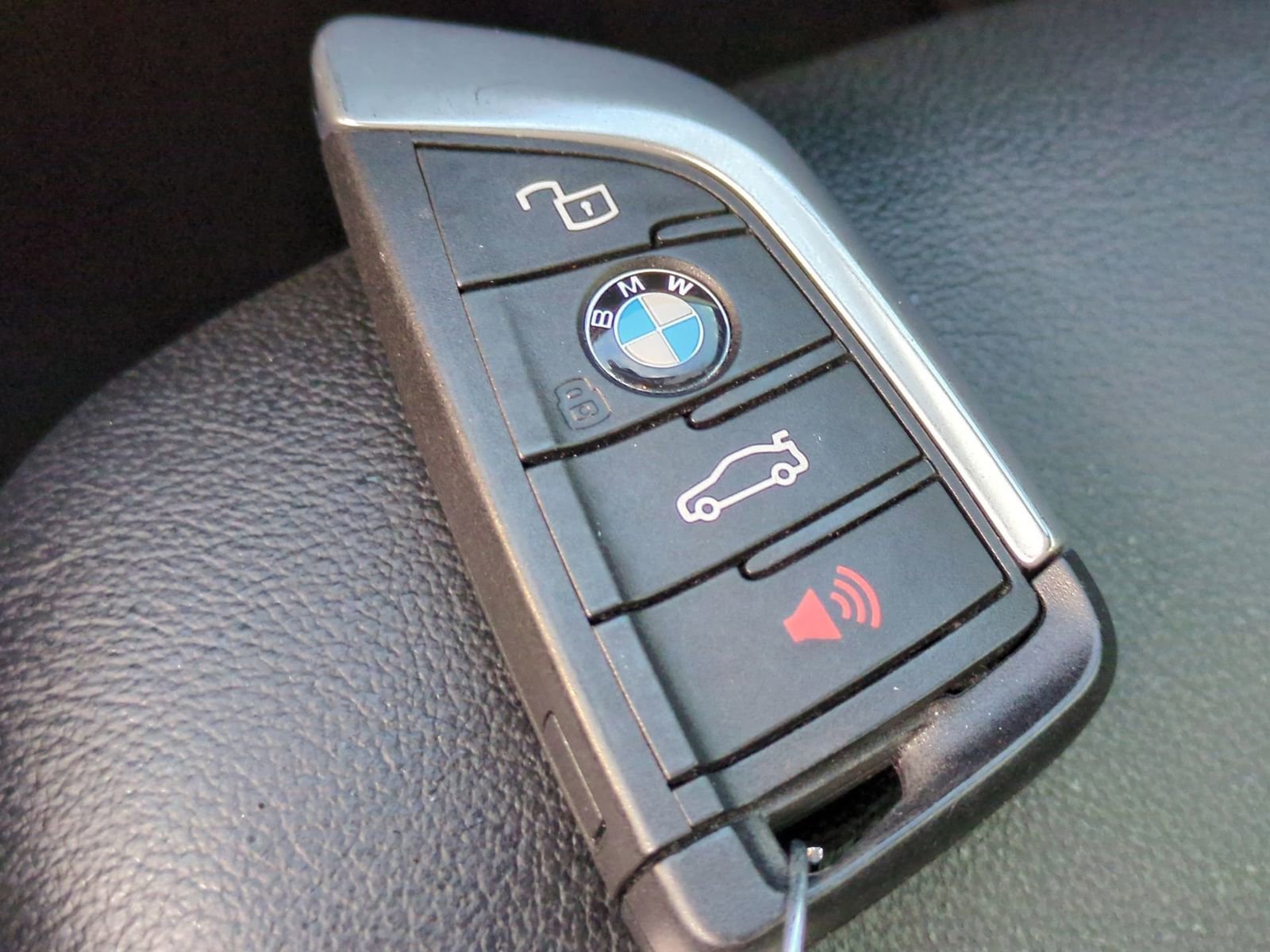 Used 2021 BMW X3 M40i w/ Premium Package image 43