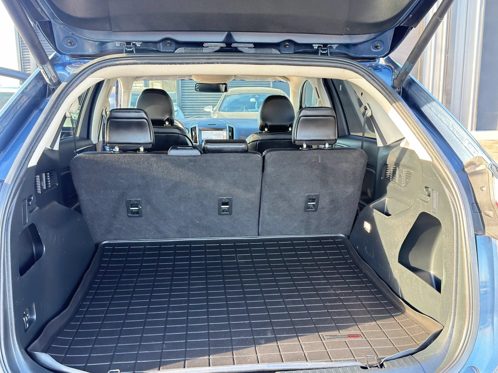 Used 2019 Ford Edge SEL w/ Equipment Group 201A AWD/4WD image 17
