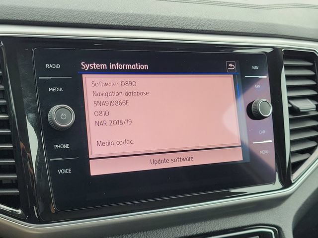 Used 2019 Volkswagen Atlas SEL R-Line AWD/4WD image 24