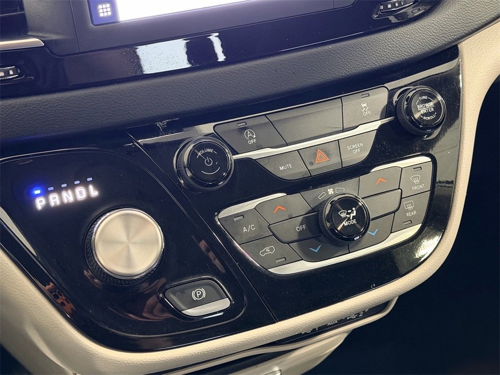 Used 2023 Chrysler Voyager LX w/ Fleet Security Group image 18