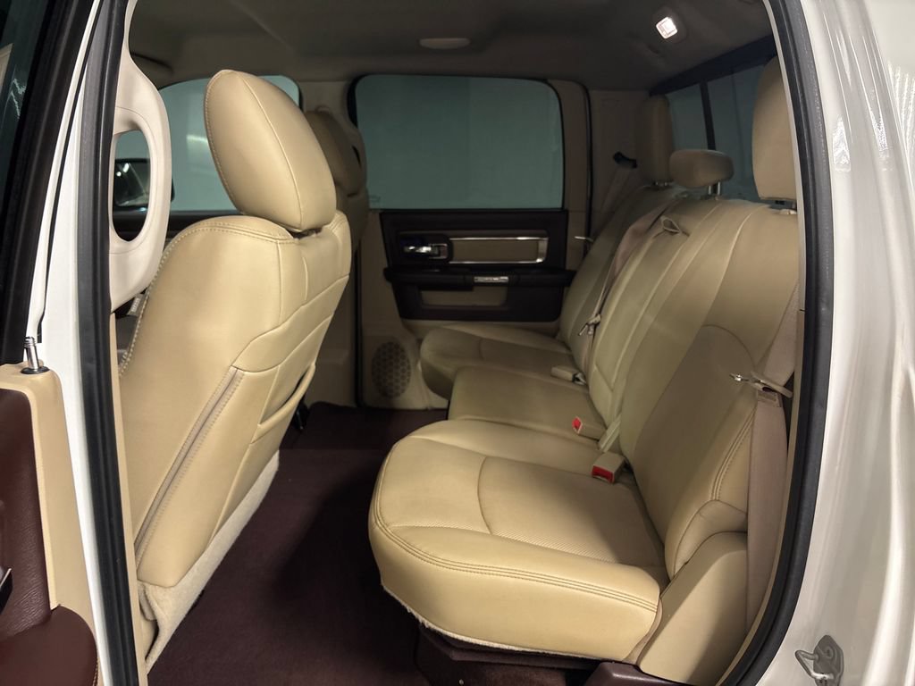 Used 2015 RAM 1500 Laramie w/ Convenience Group AWD/4WD image 29