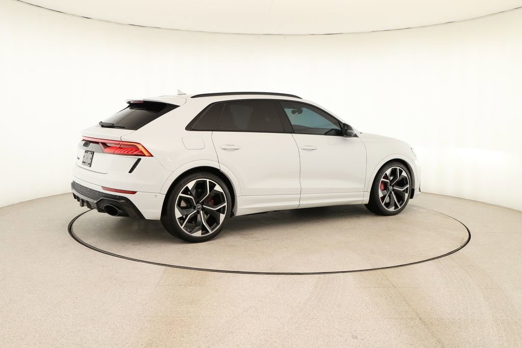 Certified 2022 Audi RS Q8 4.0T w/ Carbon Optic Package image 7