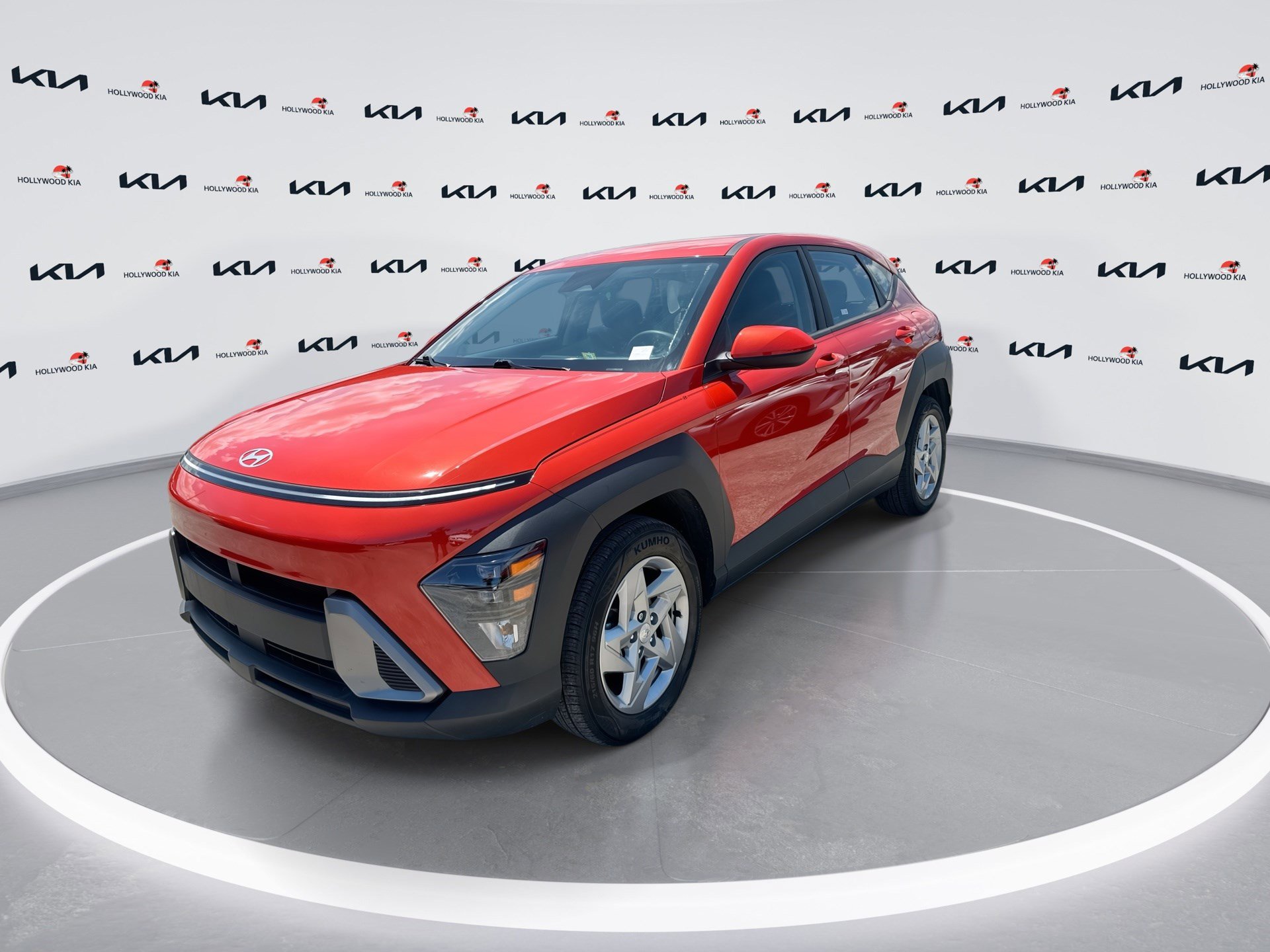Used 2024 Hyundai Kona SE FWD image 4