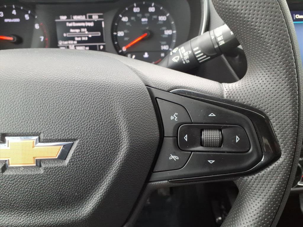Used 2021 Chevrolet TrailBlazer LT w/ Sun and Liftgate Package image 17