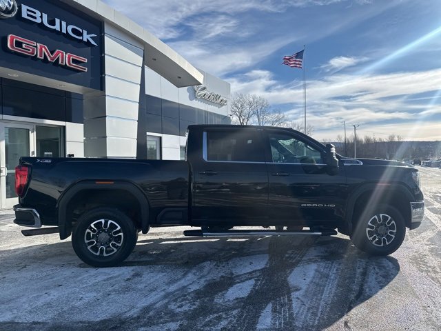 Used 2021 GMC Sierra 2500 SLE w/ SLE Value Package; image 8