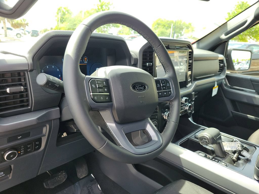 New 2026 Ford F150 XLT w/ Equipment Group 302A MID AWD/4WD image 16