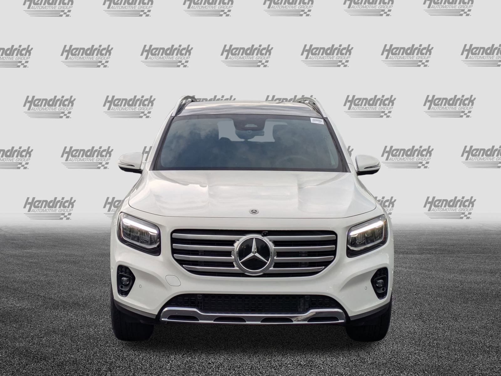 New 2025 Mercedes-Benz GLB 250 image 3