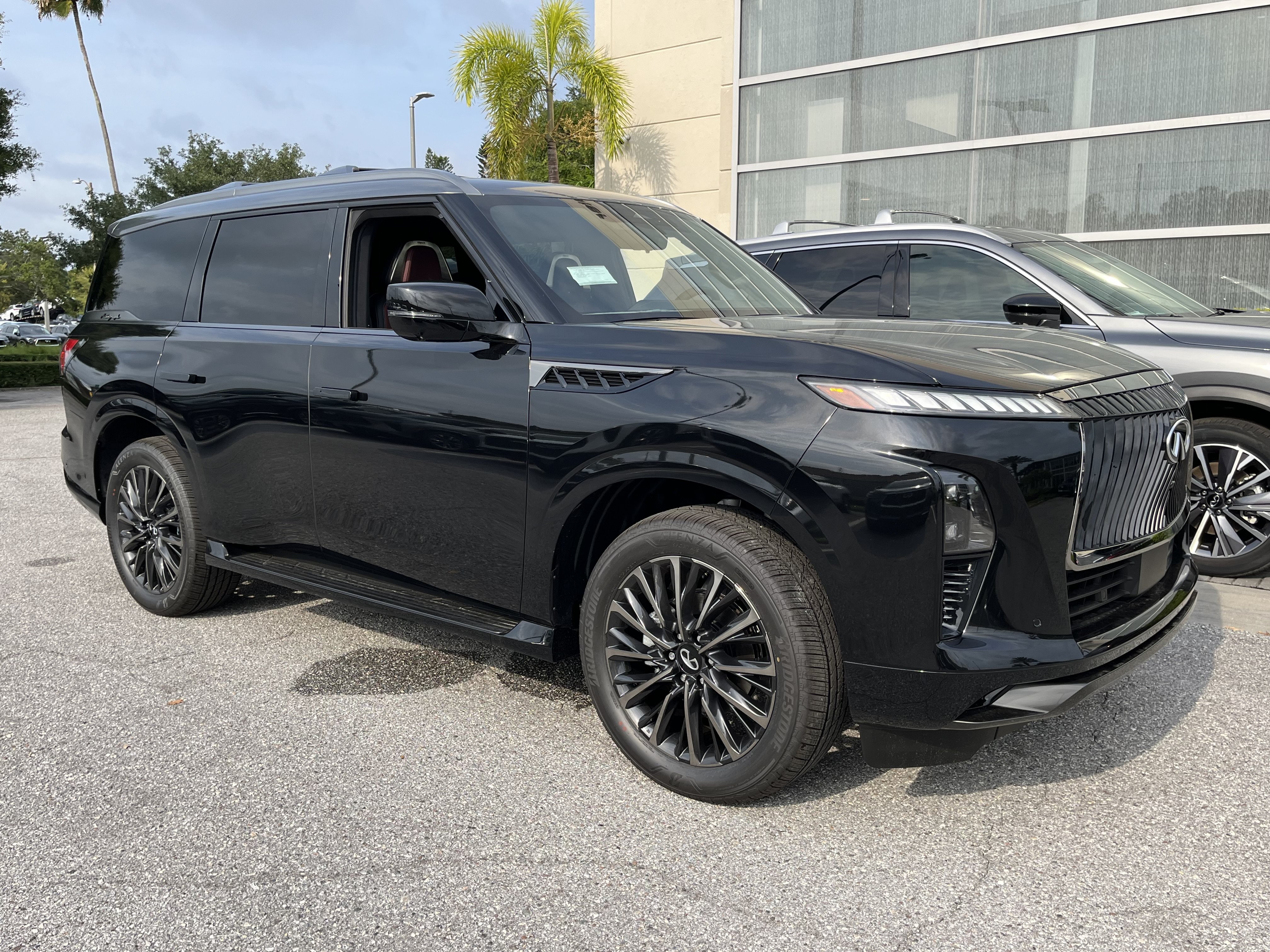 New 2027 INFINITI QX80 Autograph AWD/4WD image 7