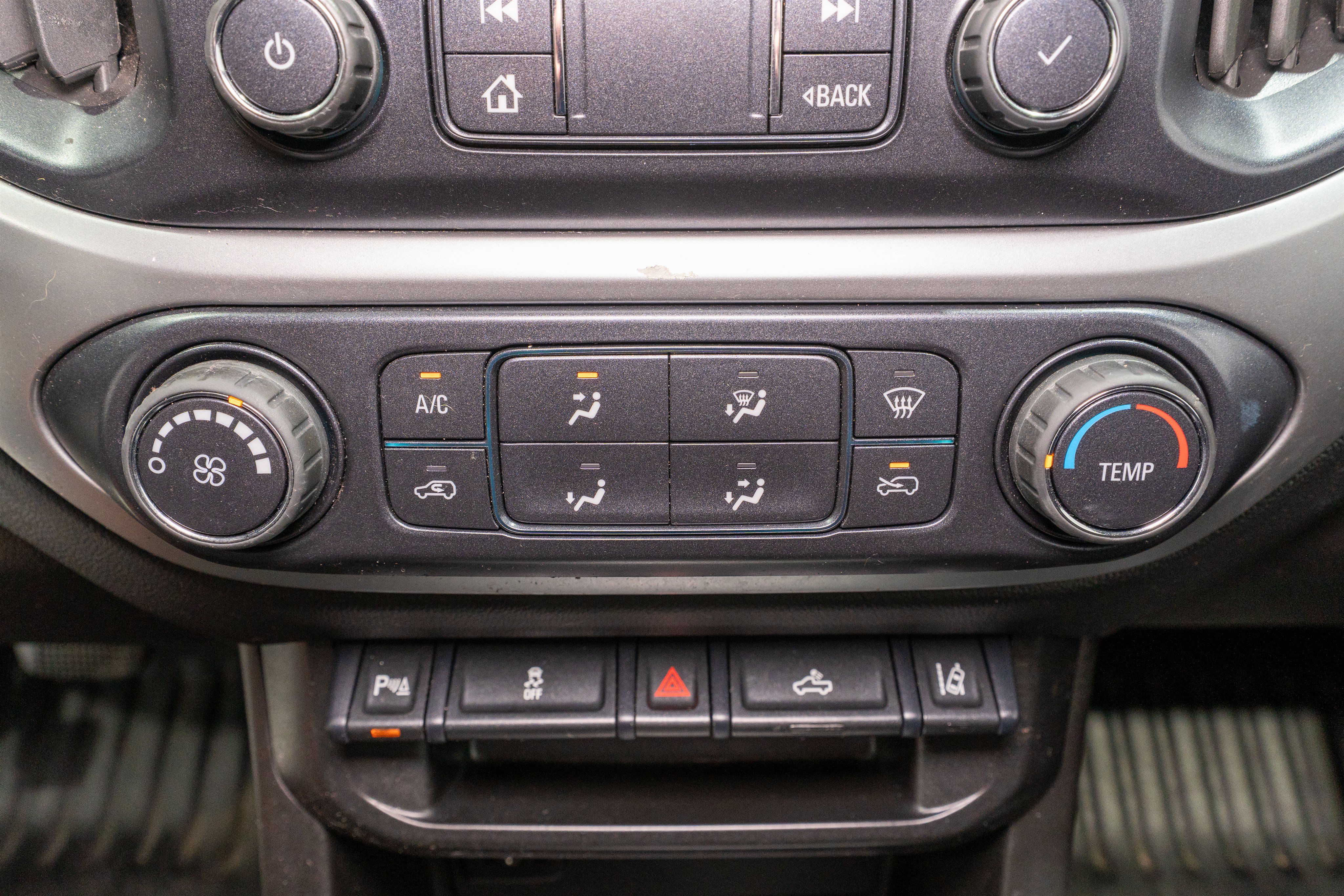 Used 2022 Chevrolet Colorado LT w/ Fleet Safety Package RWD image 21