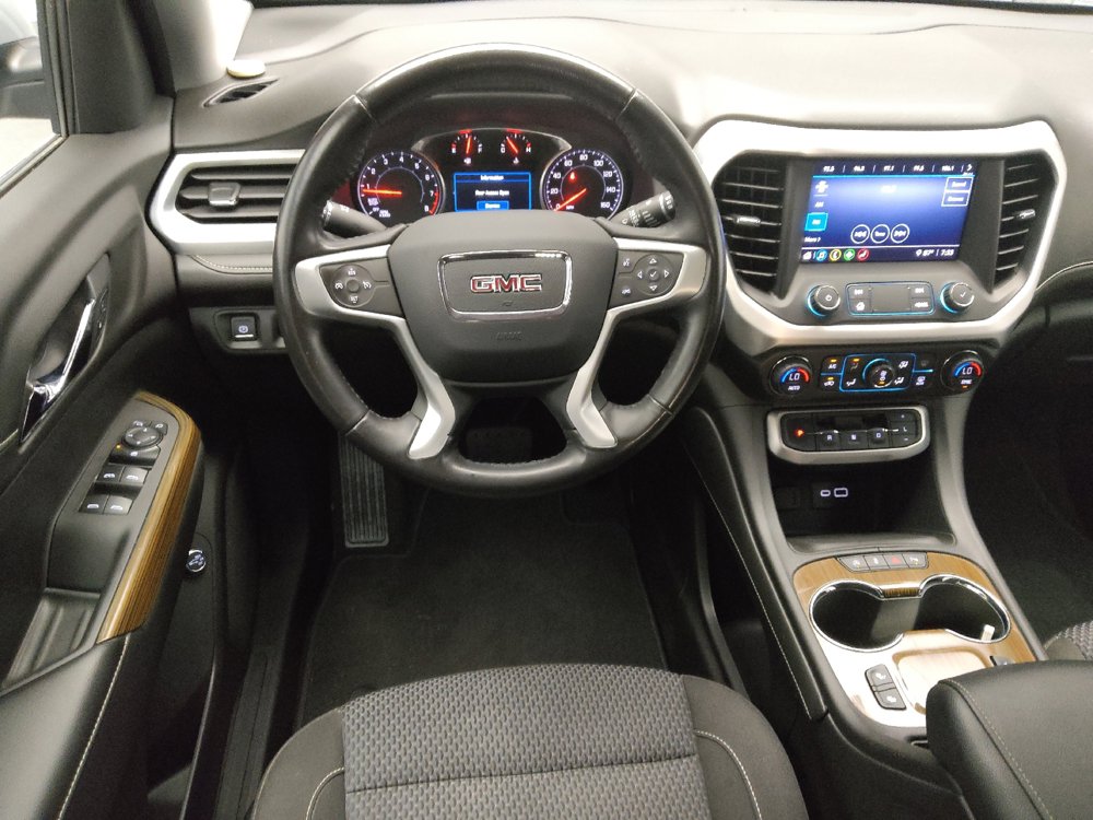 Used 2020 GMC Acadia SLE w/ Driver Convenience Package FWD image 22
