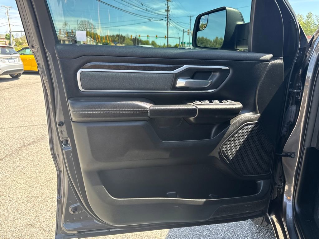 Used 2022 RAM 1500 Big Horn AWD/4WD image 11