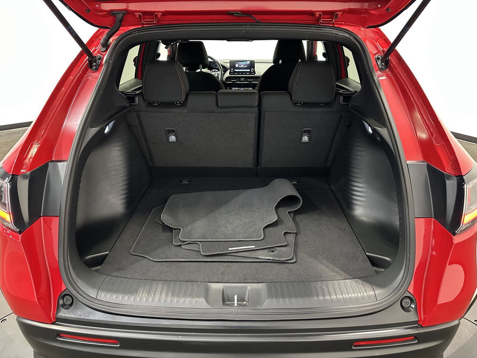 Certified 2023 Honda HR-V Sport image 25