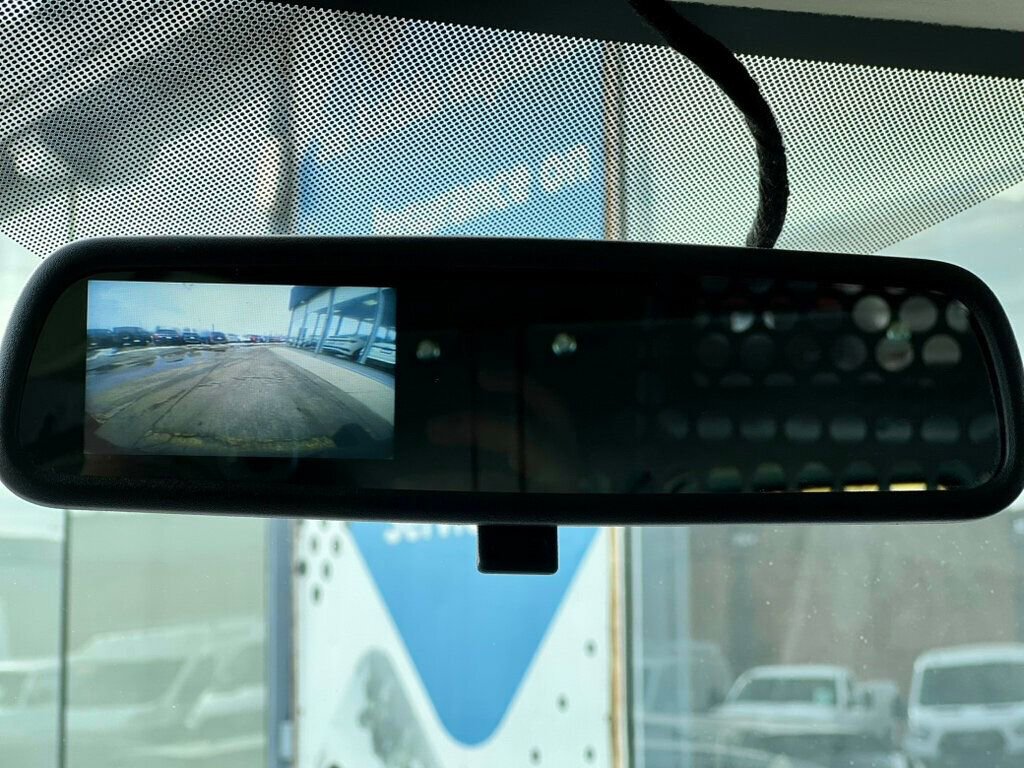 Used 2024 GMC Savana 2500 w/ Driver Convenience Package image 20