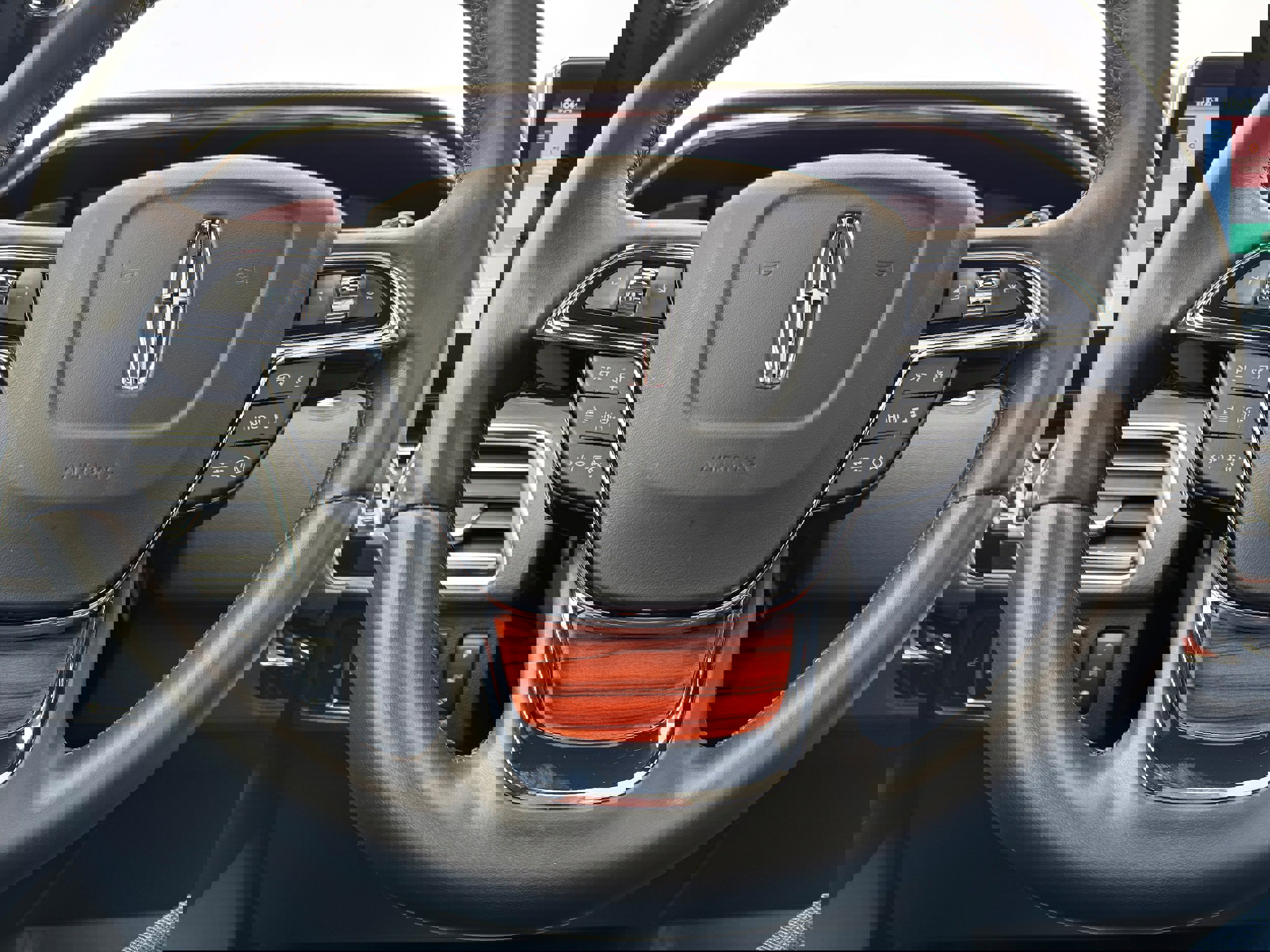 Used 2024 Lincoln Navigator Reserve image 21