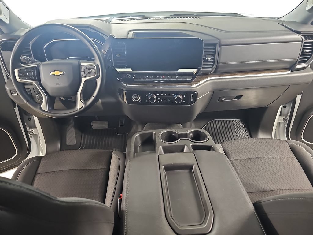 Certified 2024 Chevrolet Silverado 1500 LT AWD/4WD image 11