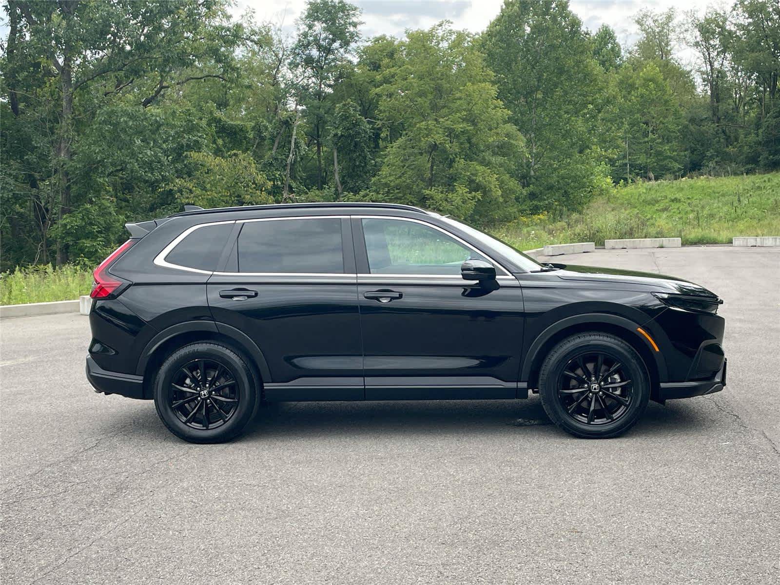 Used 2024 Honda CR-V Sport-L image 6