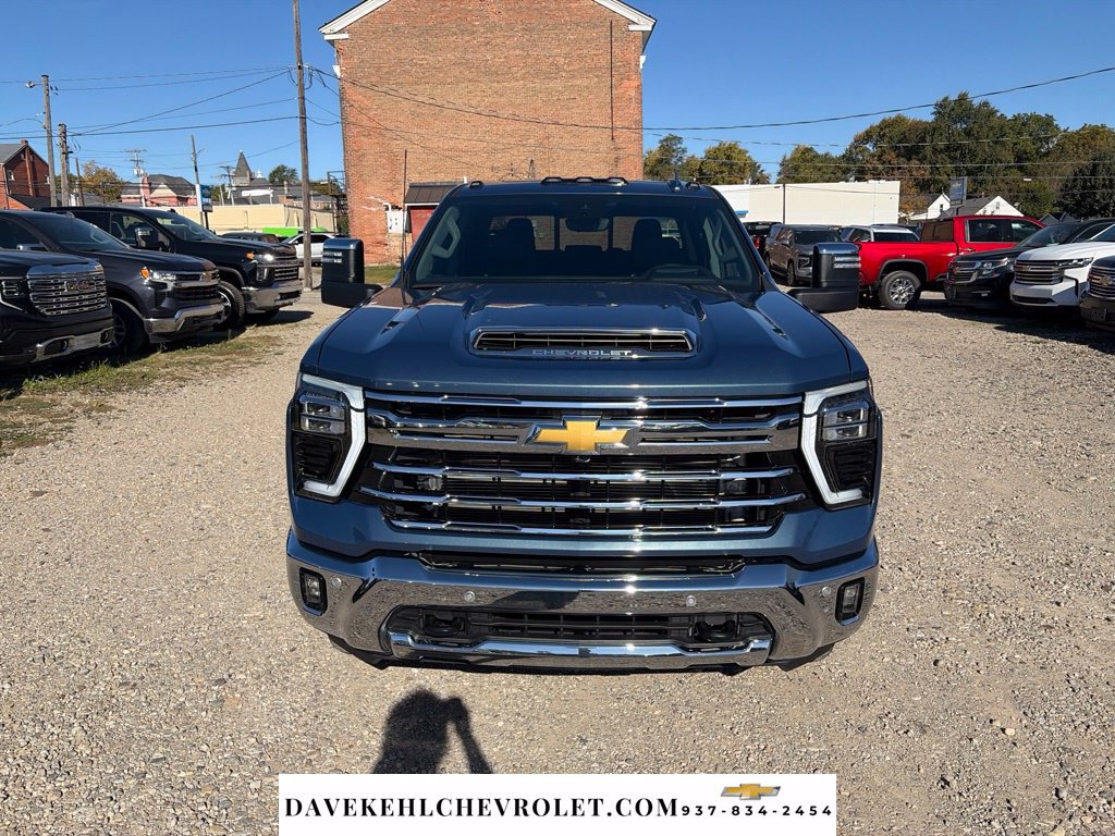 Used 2024 Chevrolet Silverado 3500 LTZ w/ LTZ Plus Package AWD/4WD image 10