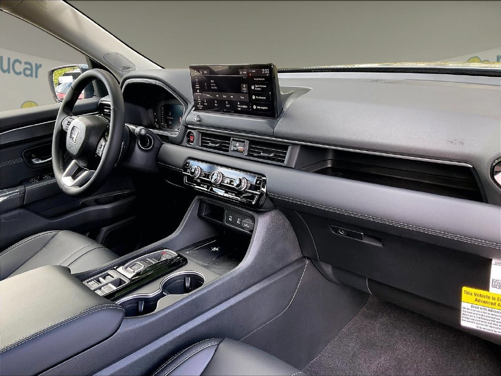 New 2026 Honda Pilot Touring image 9