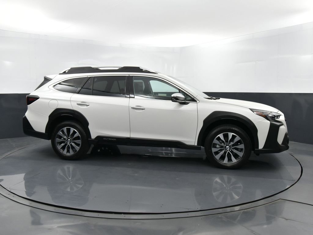 New 2025 Subaru Outback Touring XT image 38