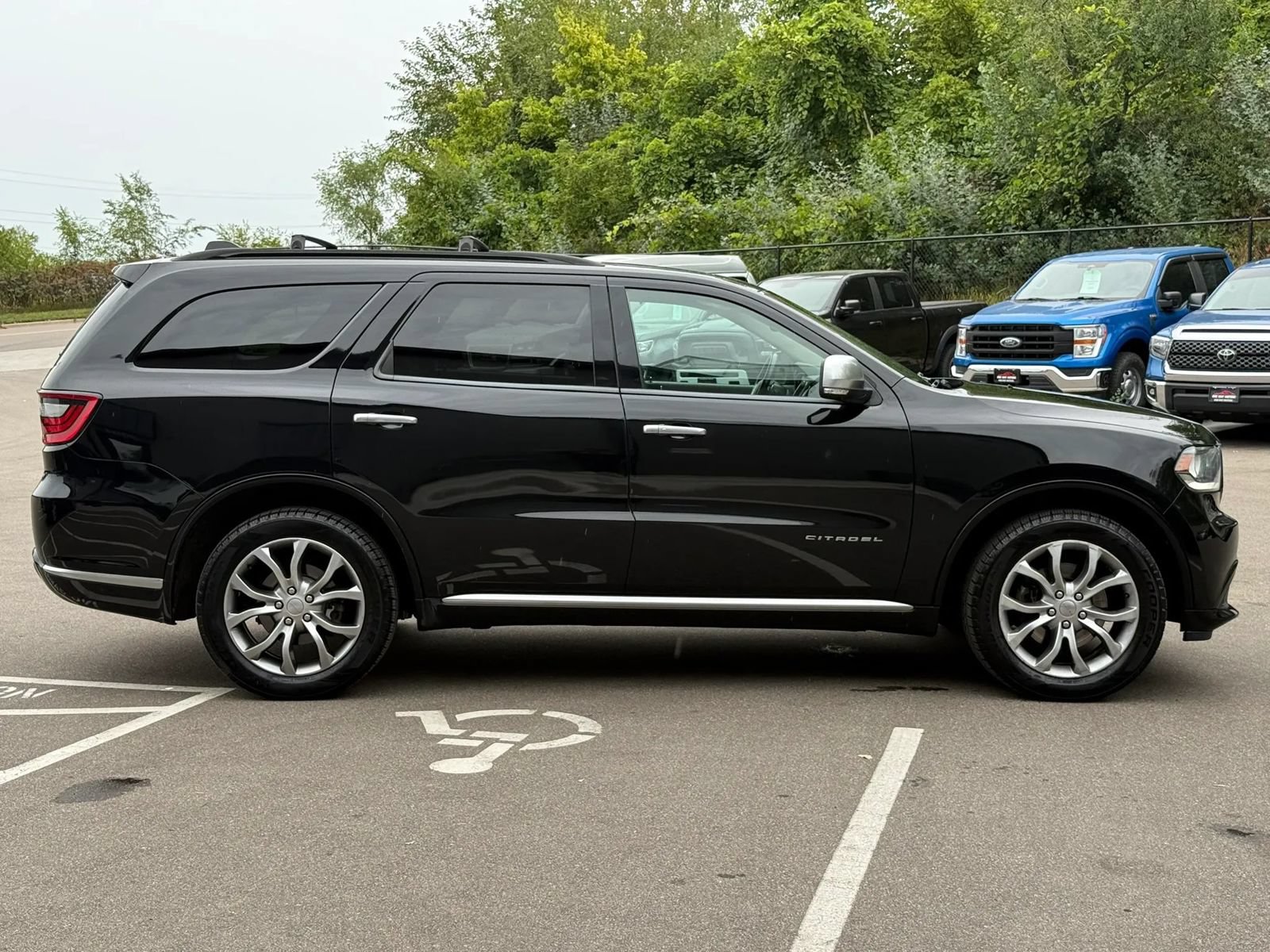 Used 2017 Dodge Durango Citadel AWD/4WD image 6