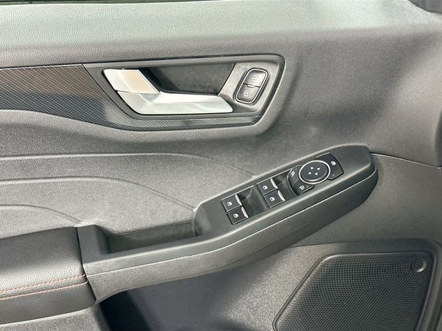 Used 2023 Ford Escape ST-Line image 22