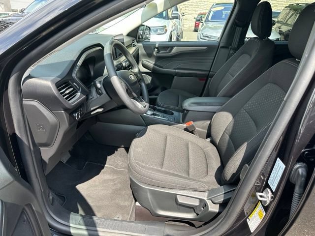 Used 2025 Ford Escape Active AWD/4WD image 11