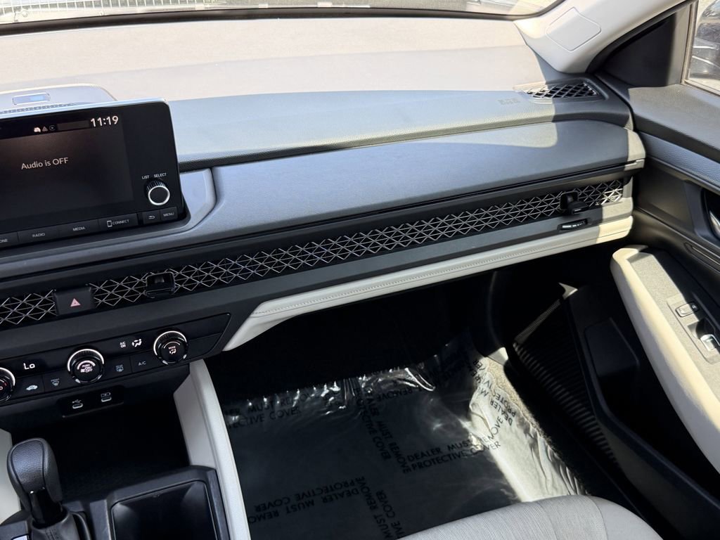 Used 2023 Honda Accord LX image 16