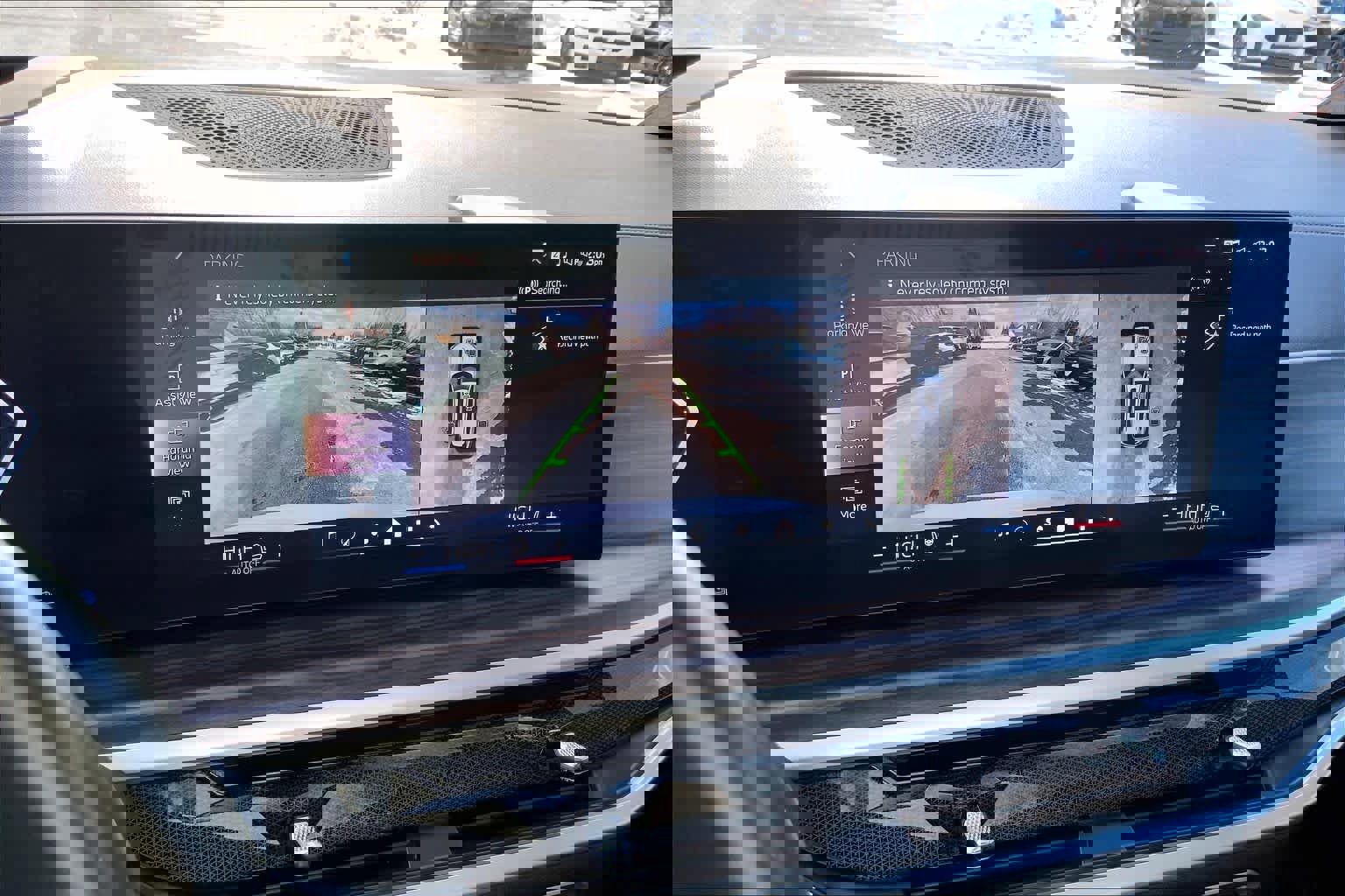 Certified 2024 BMW X5 xDrive50e w/ Executive Package image 28