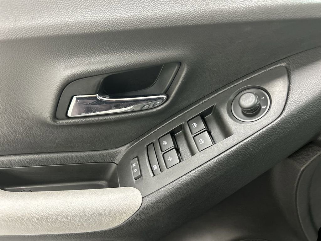 Used 2020 Chevrolet Trax LS w/ Tint and Cruise Package FWD image 11