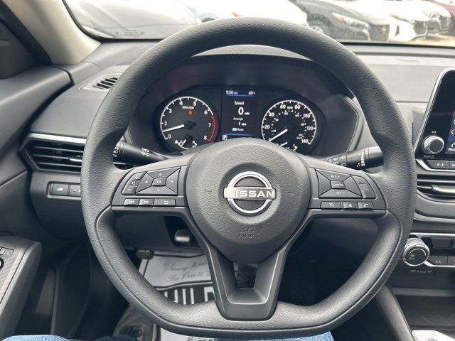 New 2025 Nissan Altima 2.5 S image 18