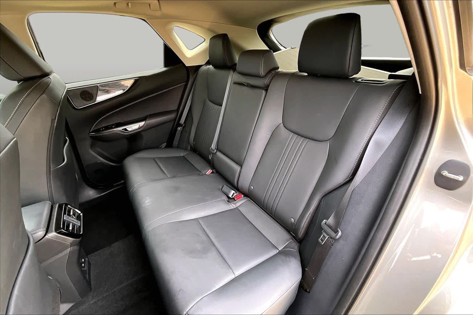 Certified 2025 Lexus NX 350 AWD w/ Accessory Package (2T) image 21