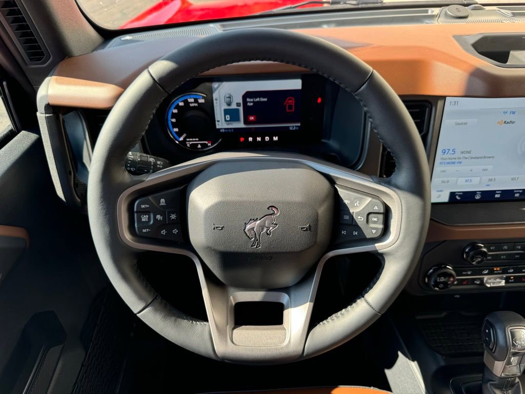 New 2024 Ford Bronco Outer Banks w/ Sasquatch Package AWD/4WD image 14