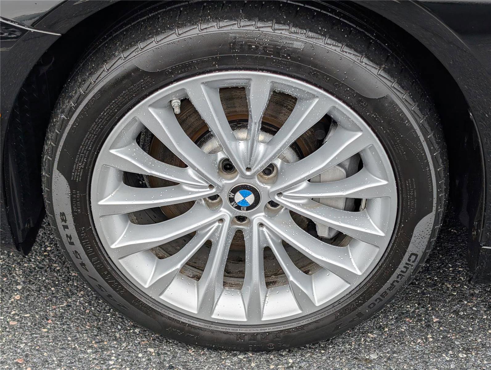 Used 2022 BMW 530i xDrive w/ Premium Package image 10