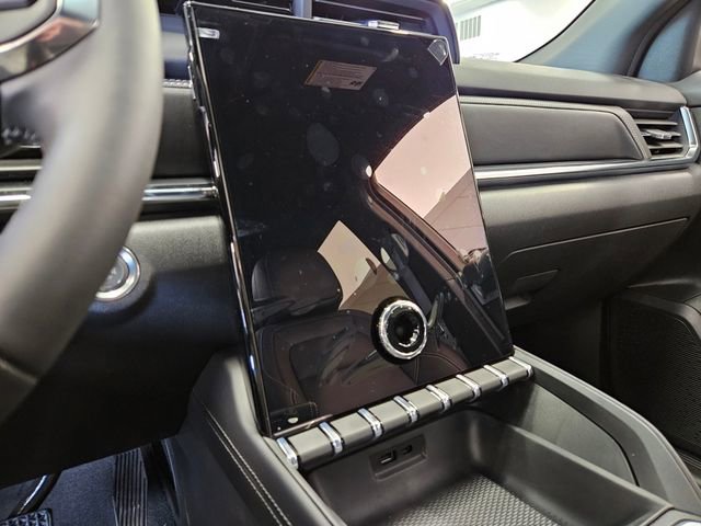 New 2026 GMC Terrain Elevation w/ Elevation Premium Package image 24