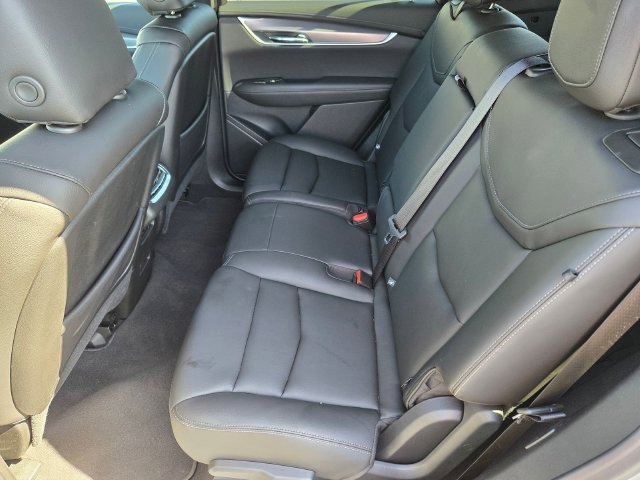 Used 2024 Cadillac XT6 Luxury AWD/4WD image 10