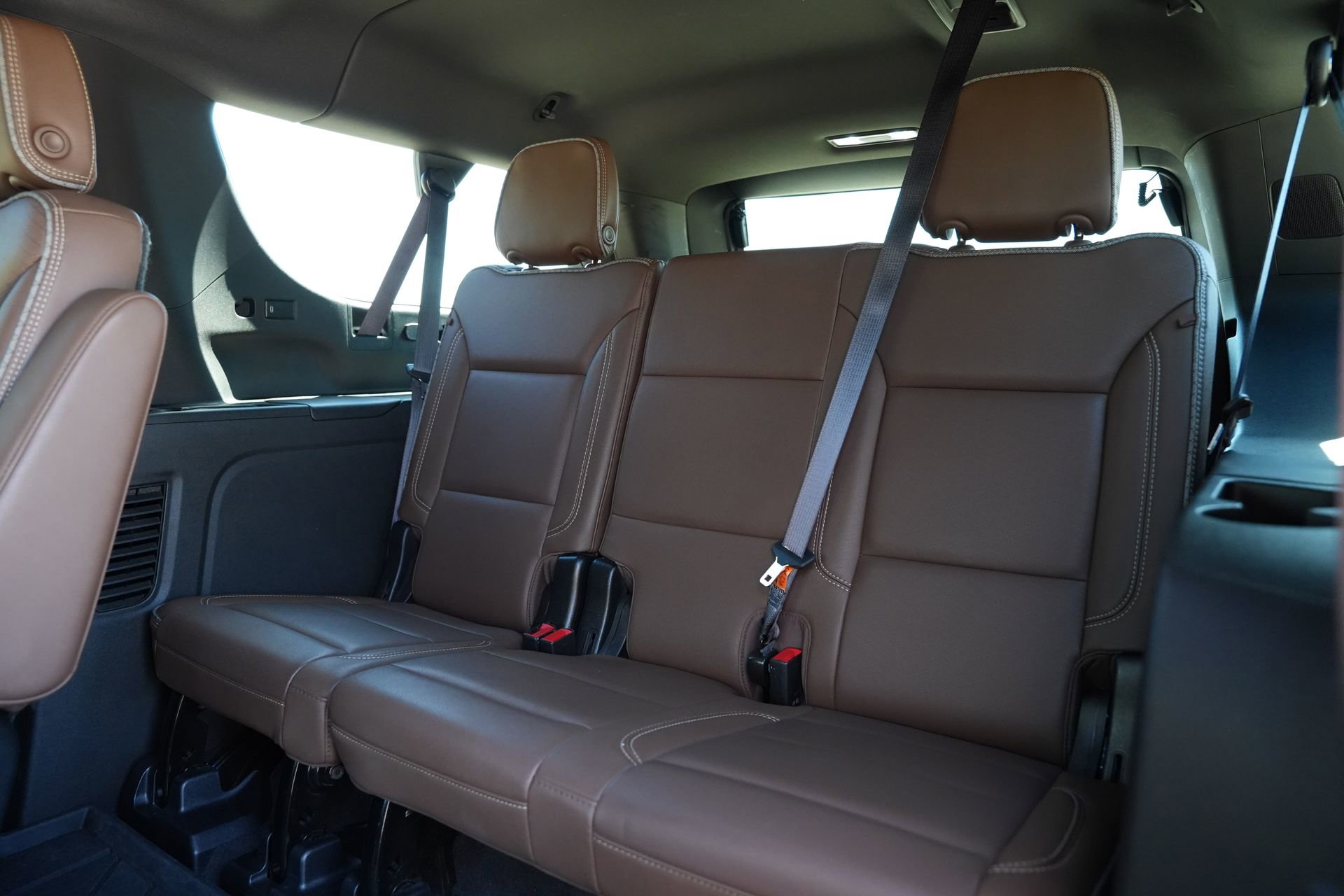 Used 2023 Chevrolet Suburban High Country w/ Max Trailering Package RWD image 21