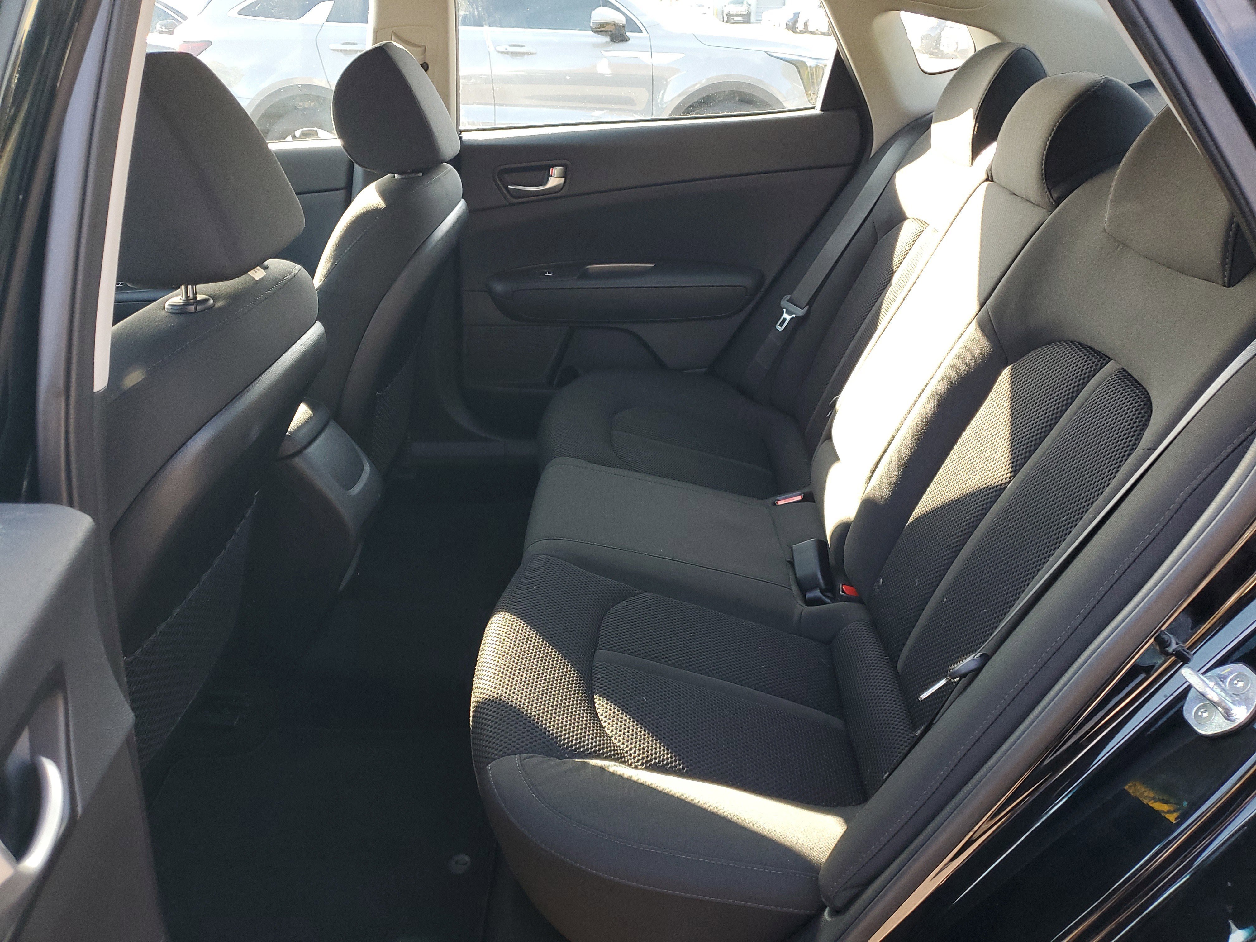 Certified 2020 Kia Optima LX image 14