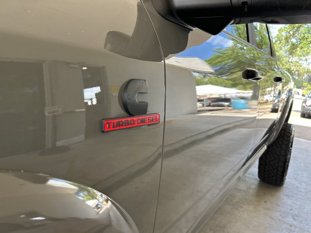 New 2024 RAM 2500 Rebel w/ Towing Technology Group AWD/4WD image 17