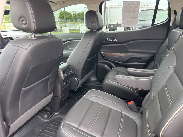 Used 2023 GMC Acadia Denali w/ Denali Ultimate Package AWD/4WD image 30