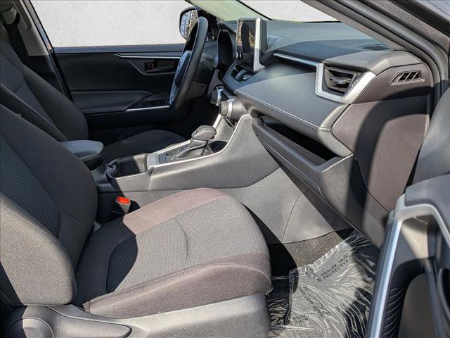 Used 2025 Toyota RAV4 LE image 20